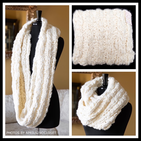 ❤️SOLD❤️ - Picture 3 of 8